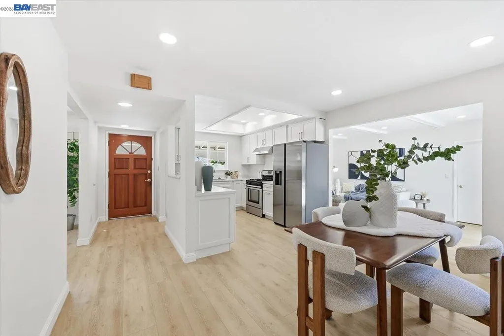 6235 Roslin Court Pleasanton CA 94588