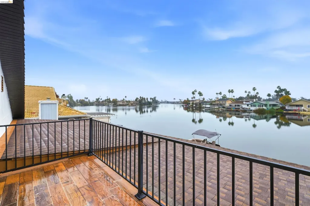 1435 Discovery Bay Boulevard Discovery Bay CA 94505
