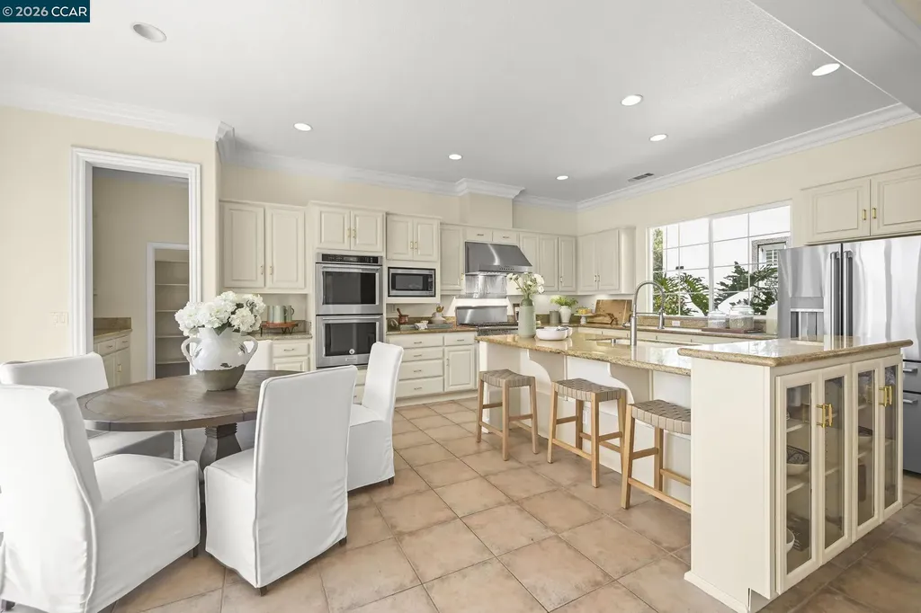 950 Maplegate Court Concord CA 94521