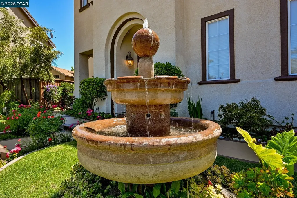 950 Maplegate Court Concord CA 94521