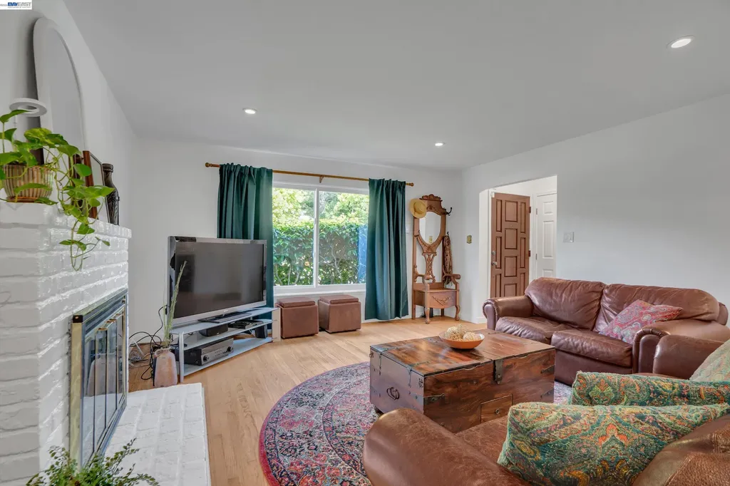 18419 Clifton Way Castro Valley CA 94546