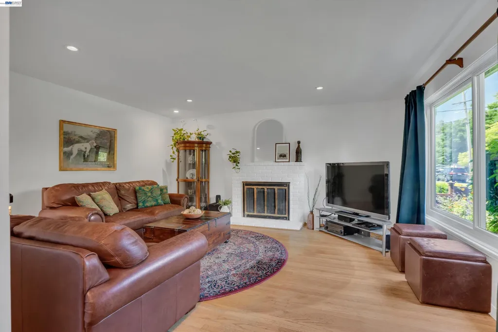 18419 Clifton Way Castro Valley CA 94546