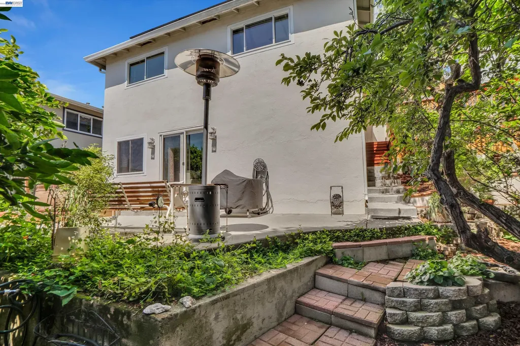 18419 Clifton Way Castro Valley CA 94546