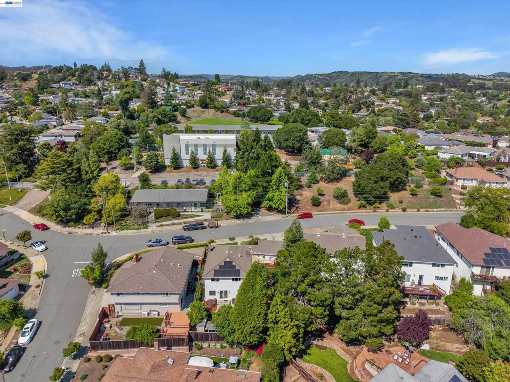 18419 Clifton Way Castro Valley CA 94546
