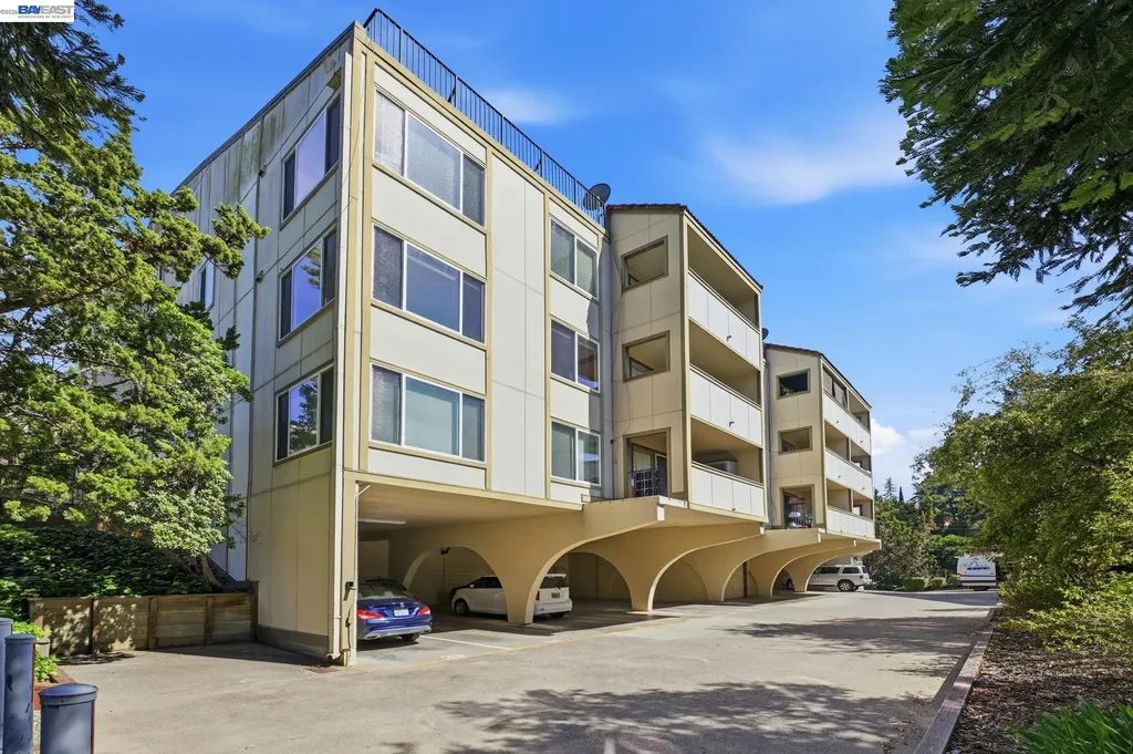 1510 E St # 23 Hayward CA 94541