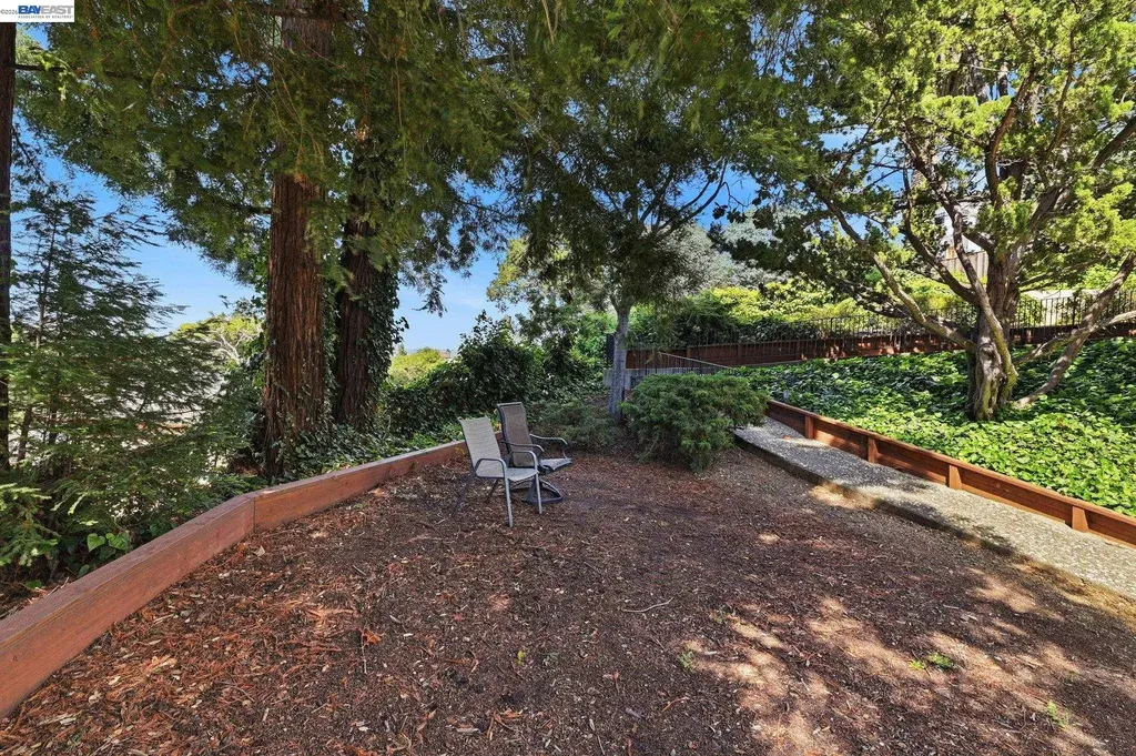 1510 E St # 23 Hayward CA 94541