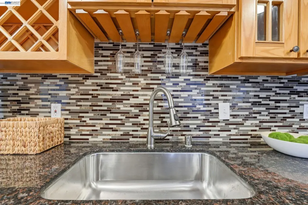 1510 E St # 23 Hayward CA 94541