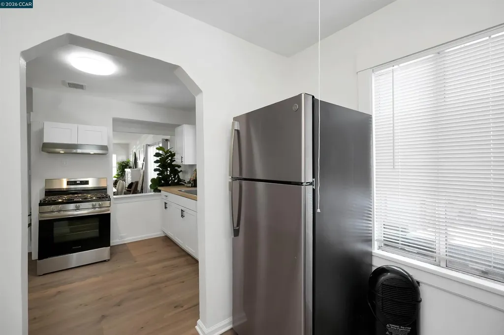2596 Macarthur Boulevard Oakland CA 94602