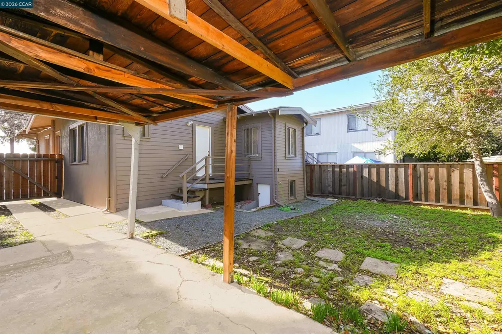 2596 Macarthur Boulevard Oakland CA 94602