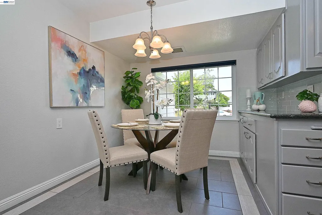 5332 Selma Avenue Fremont CA 94536