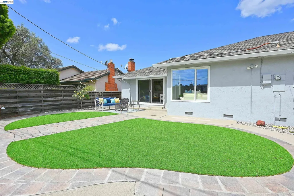 5332 Selma Avenue Fremont CA 94536