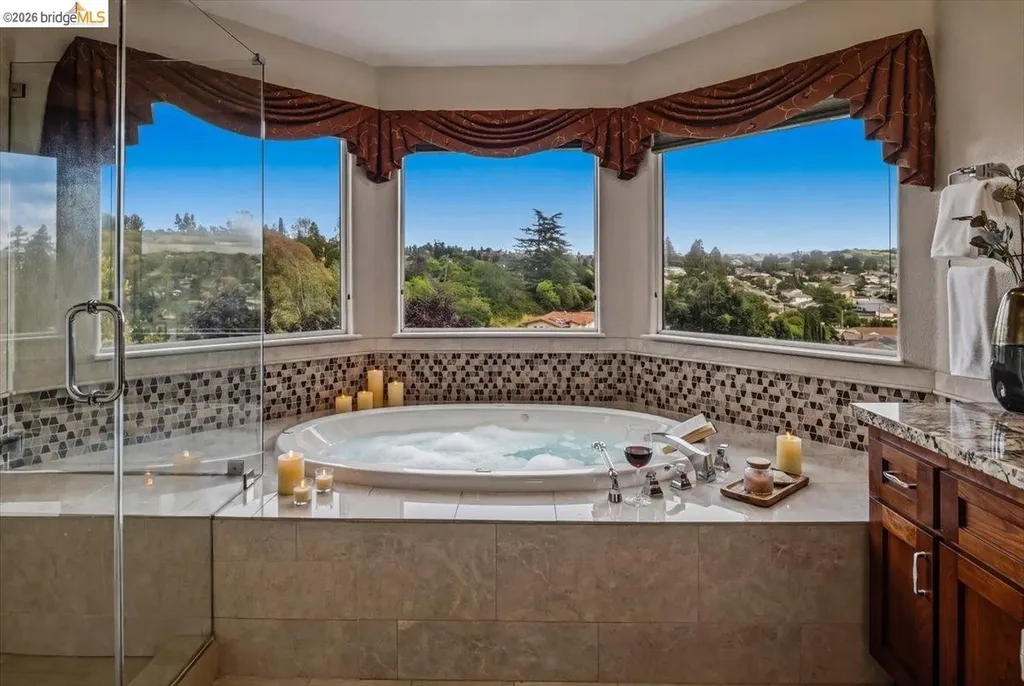 18100 De Souza Place Castro Valley CA 94546