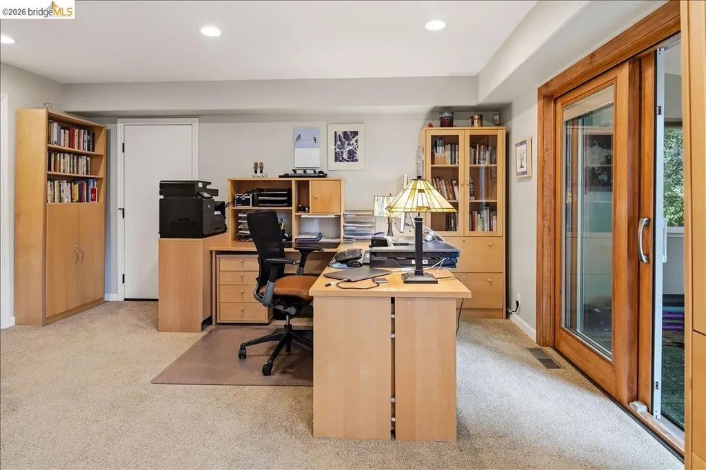18100 De Souza Place Castro Valley CA 94546