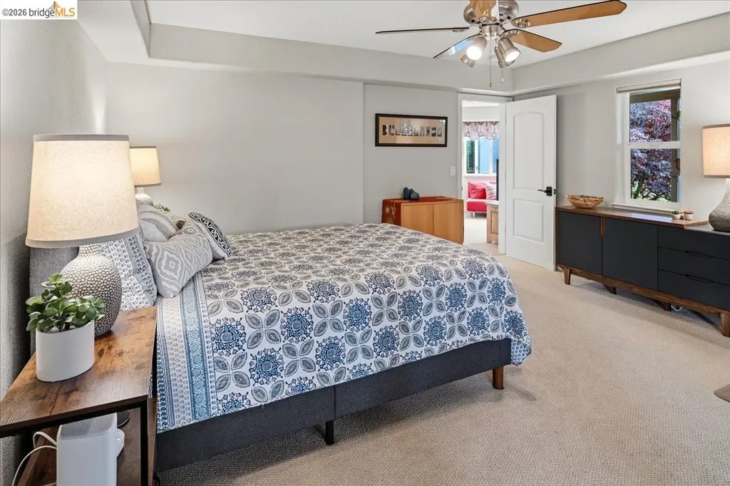 18100 De Souza Place Castro Valley CA 94546