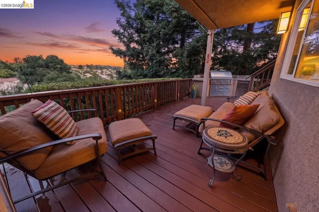 18100 De Souza Place Castro Valley CA 94546