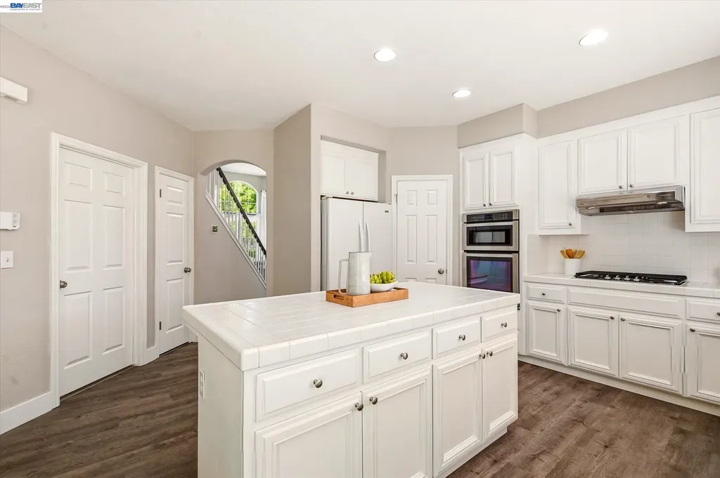 2057 Calle Ricardo Pleasanton CA 94566