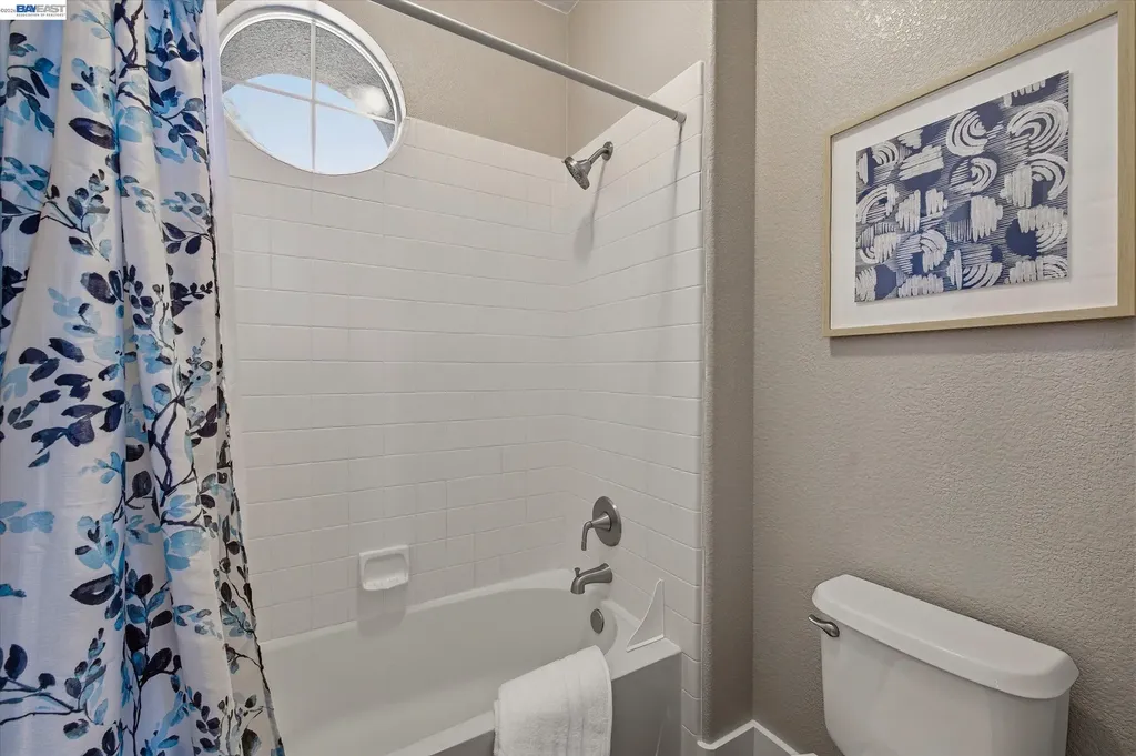 2057 Calle Ricardo Pleasanton CA 94566