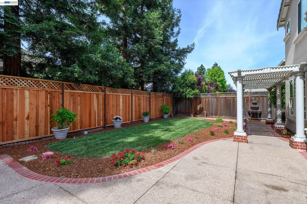 2057 Calle Ricardo Pleasanton CA 94566