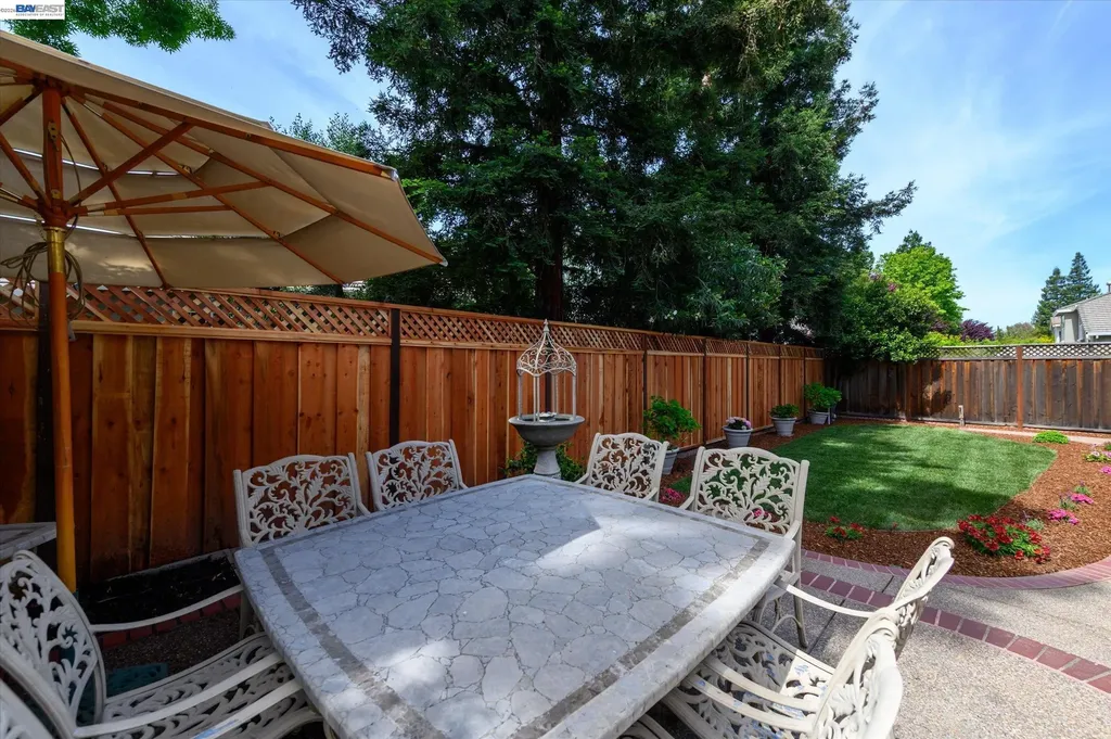 2057 Calle Ricardo Pleasanton CA 94566