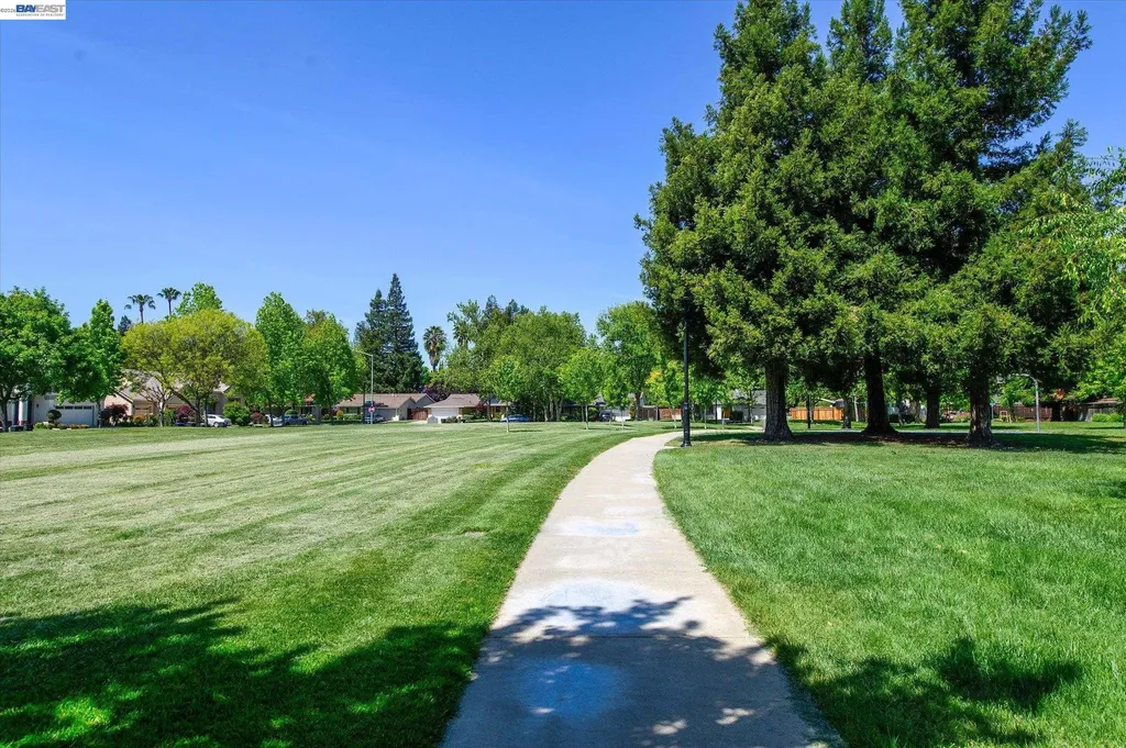 2057 Calle Ricardo Pleasanton CA 94566