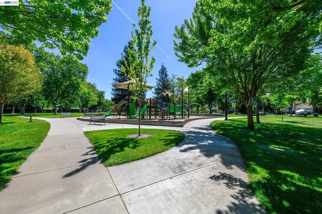 2057 Calle Ricardo Pleasanton CA 94566