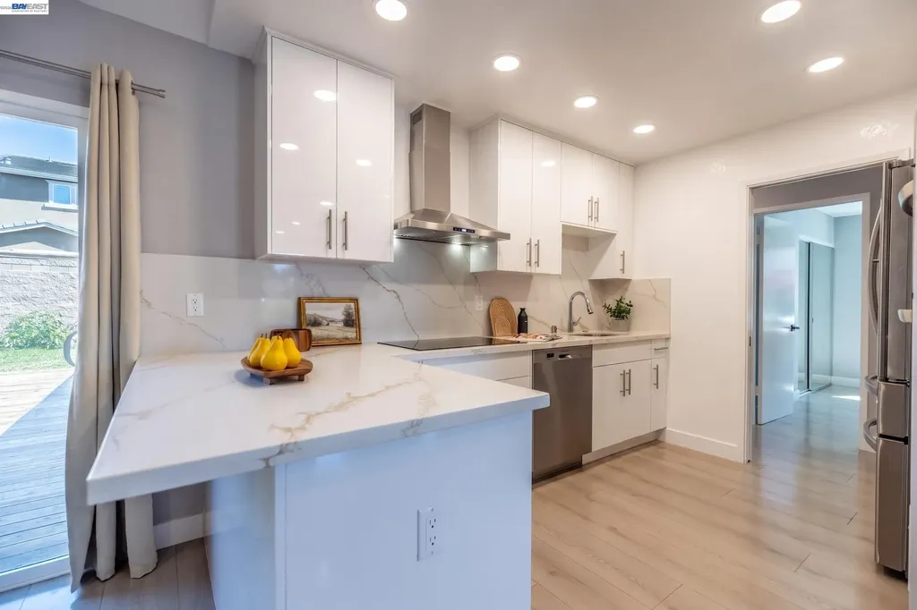 38475 Jacaranda Drive Newark CA 94560