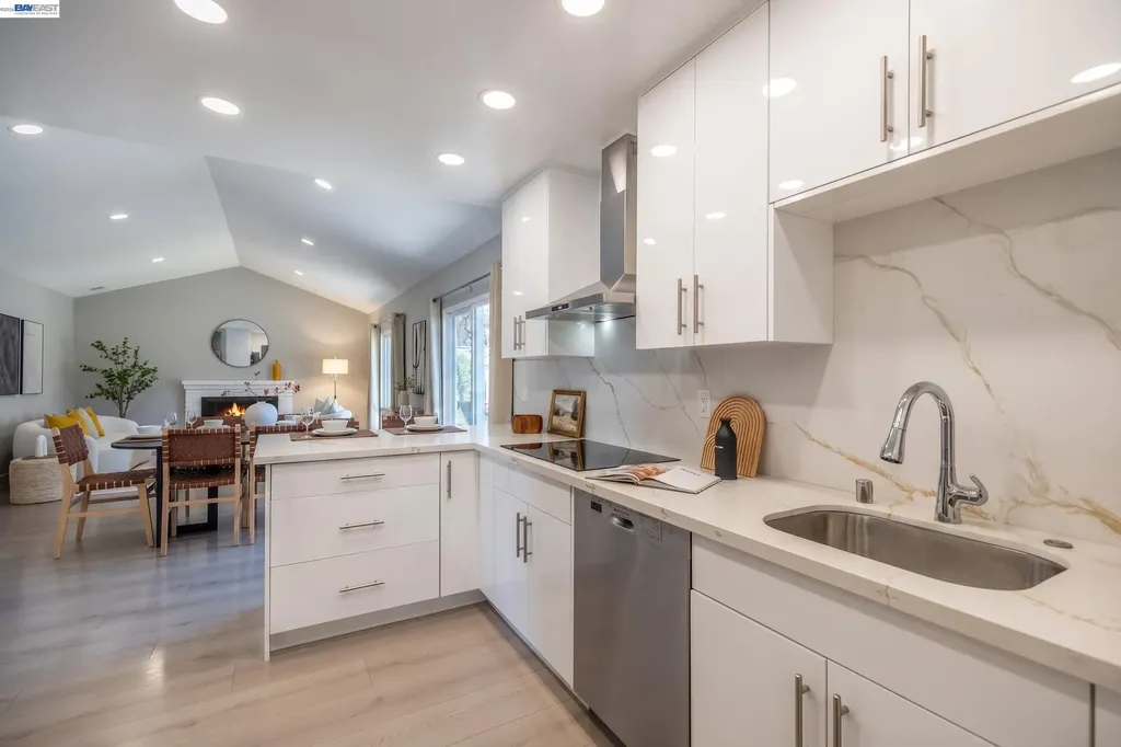 38475 Jacaranda Drive Newark CA 94560