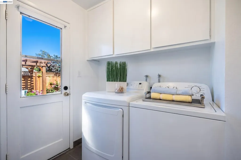 38475 Jacaranda Drive Newark CA 94560
