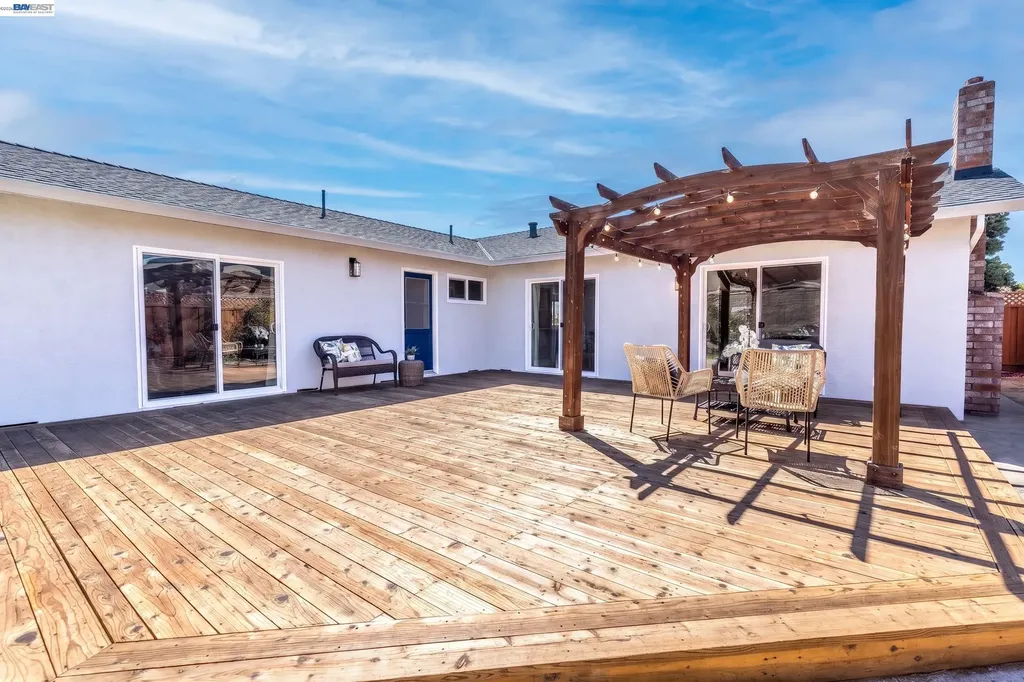 38475 Jacaranda Drive Newark CA 94560