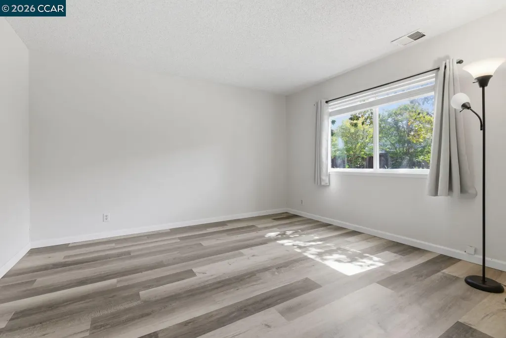 1423 Saint James Parkway Concord CA 94521