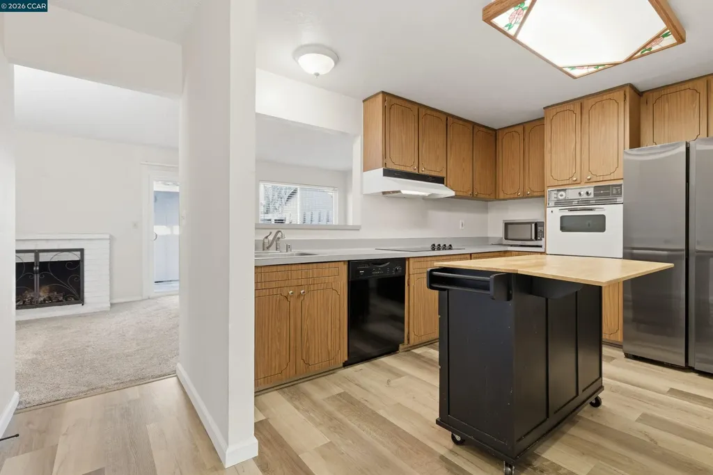 1423 Saint James Parkway Concord CA 94521