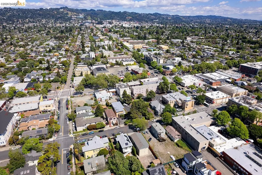 1908 Tenth Street Berkeley CA 94710