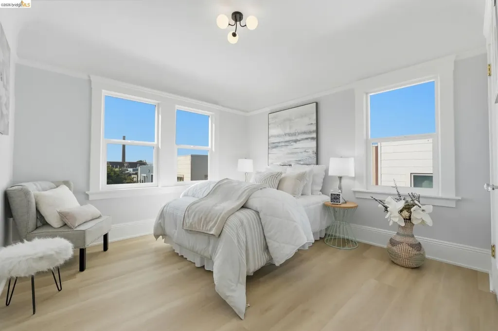 1118 Newhall Street San Francisco CA 94124