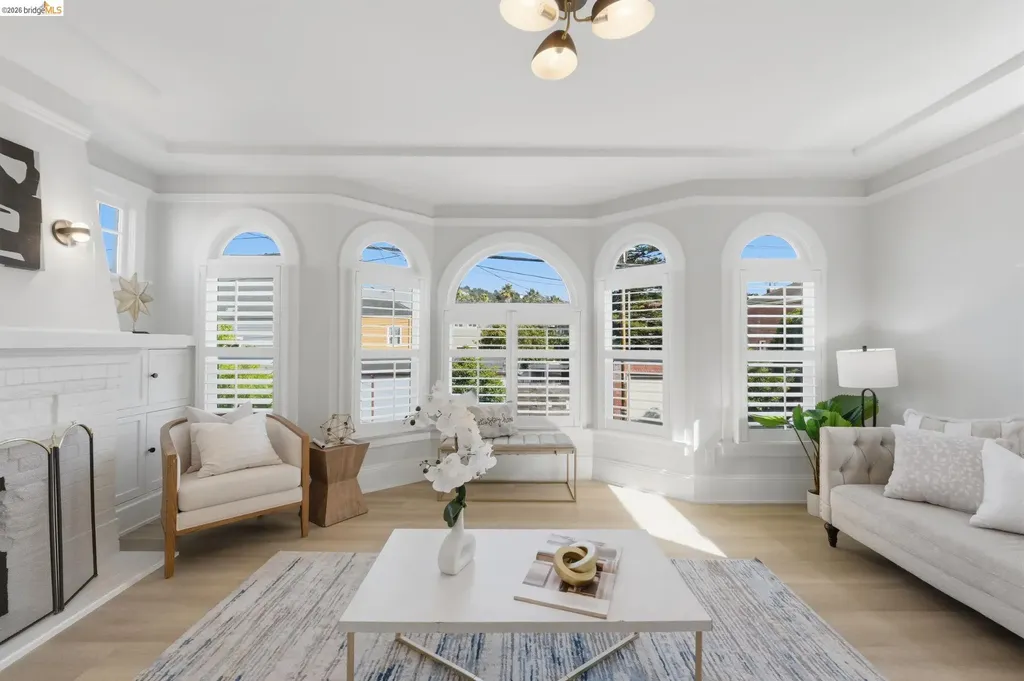 1118 Newhall Street San Francisco CA 94124