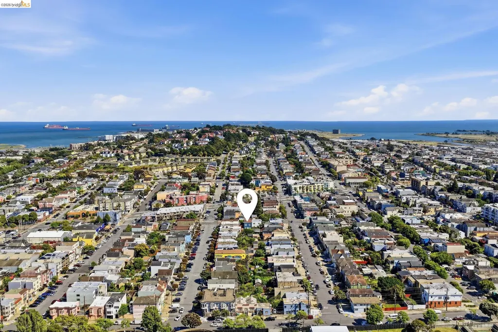 1118 Newhall Street San Francisco CA 94124