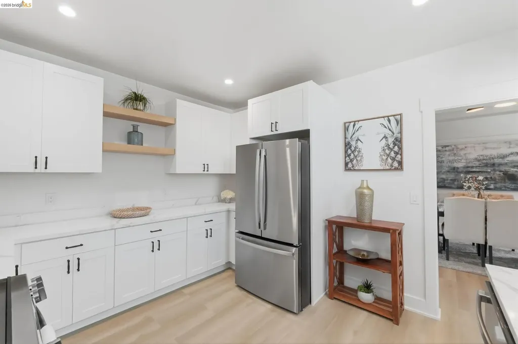 1118 Newhall Street San Francisco CA 94124
