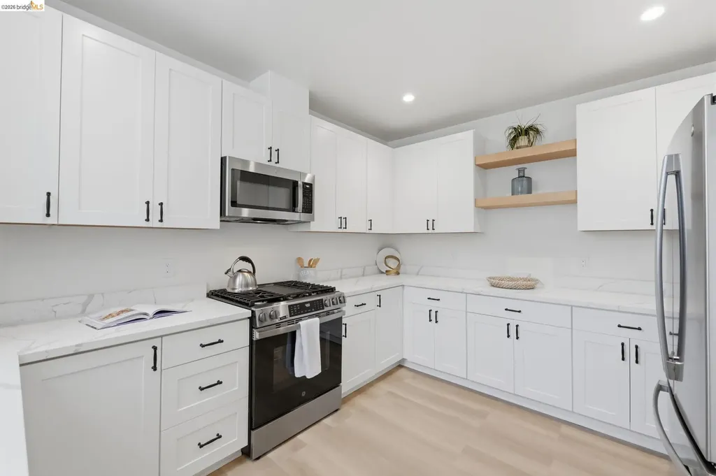 1118 Newhall Street San Francisco CA 94124