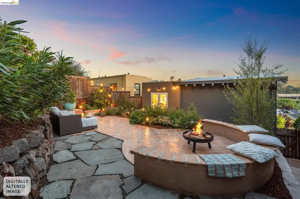 6720 Manor Crest Oakland CA 94618