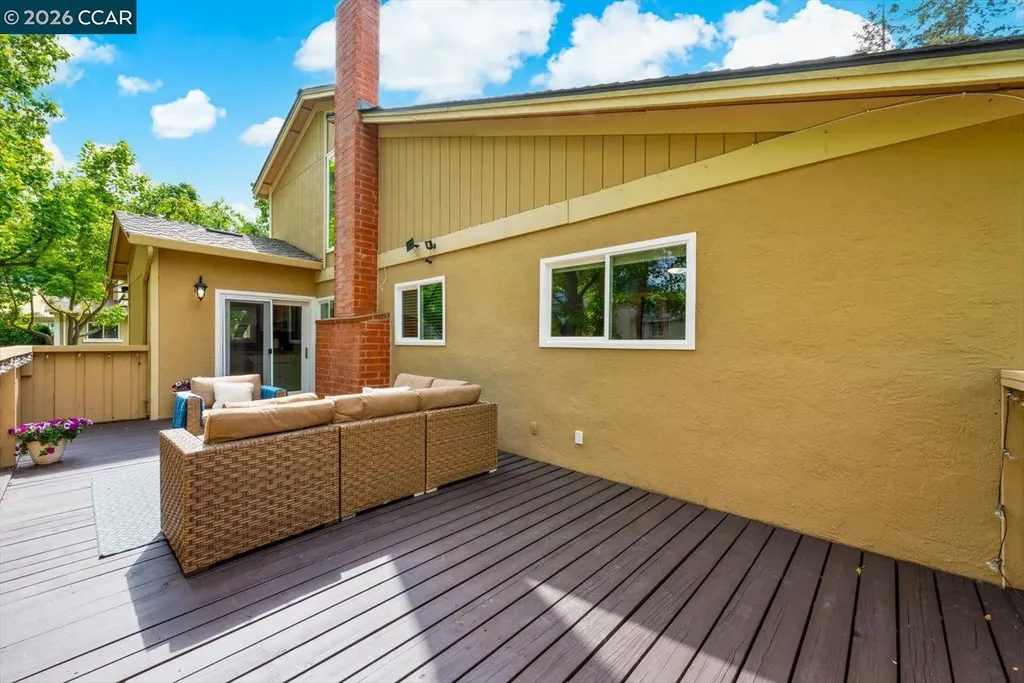 599 Mt Dell Drive Clayton CA 94517