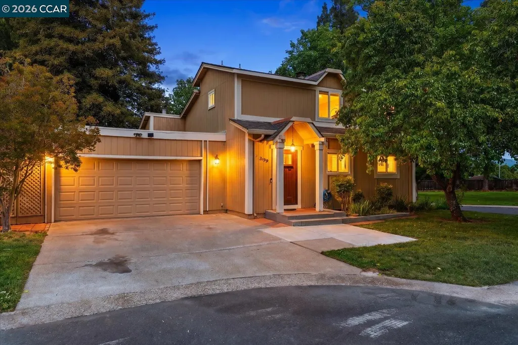 599 Mt Dell Drive Clayton CA 94517