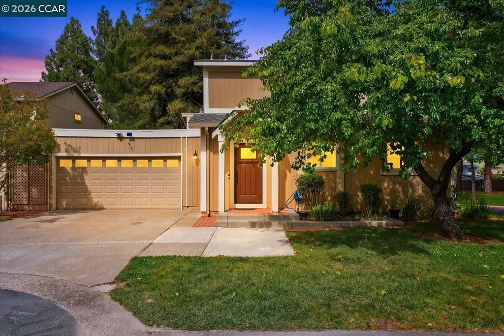599 Mt Dell Drive Clayton CA 94517