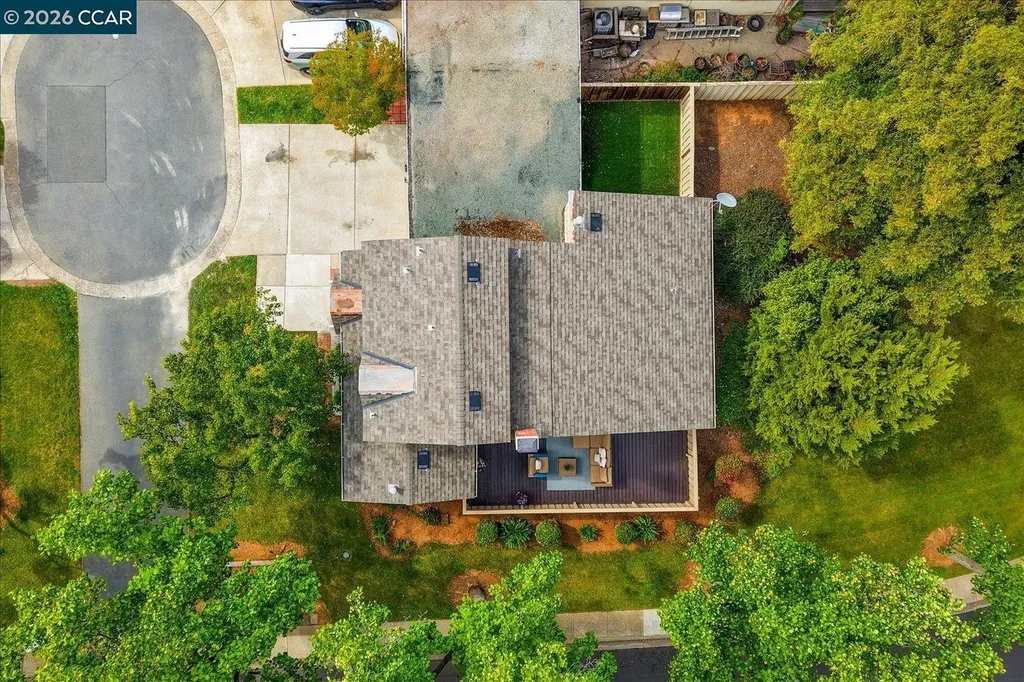 599 Mt Dell Drive Clayton CA 94517