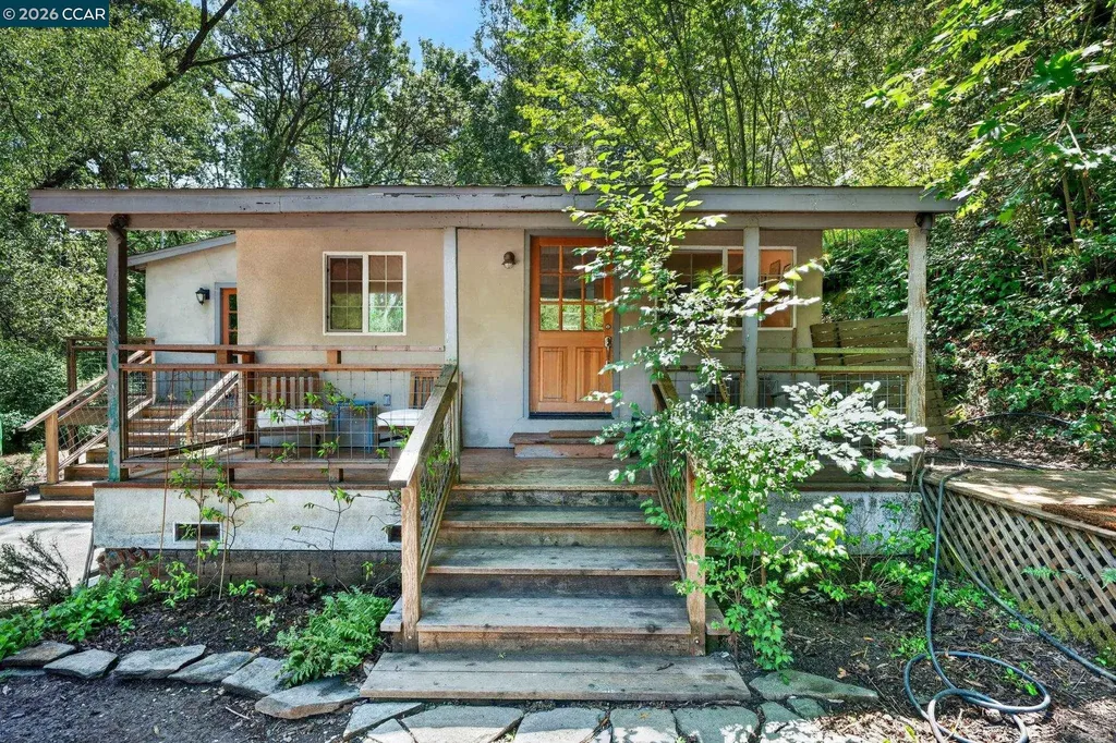 4009A Redwood Road Napa CA 94558