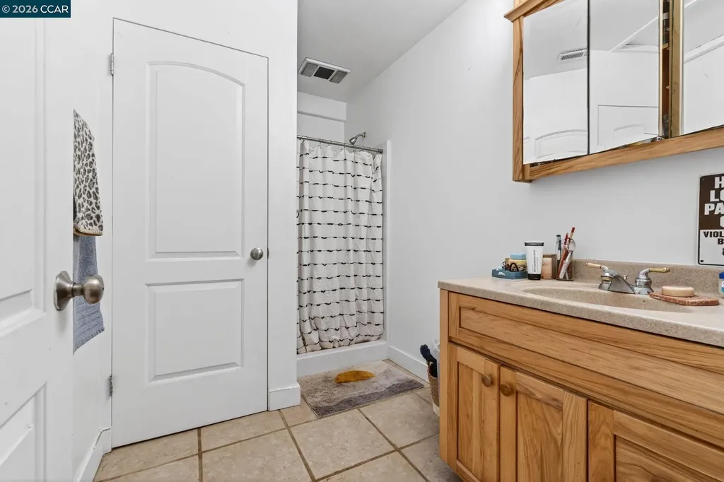4009A Redwood Road Napa CA 94558