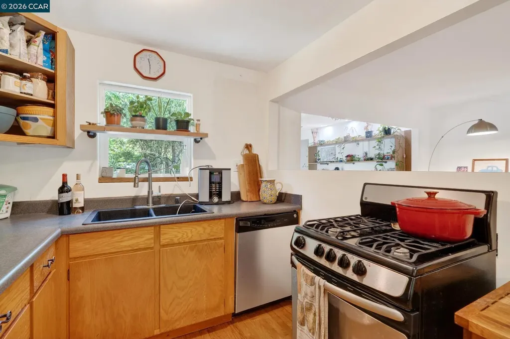 4009A Redwood Road Napa CA 94558