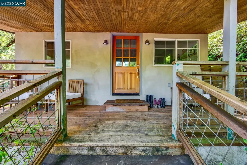 4009A Redwood Road Napa CA 94558
