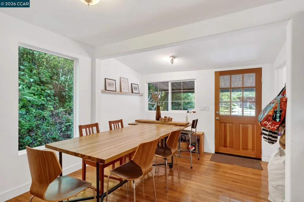 4009A Redwood Road Napa CA 94558
