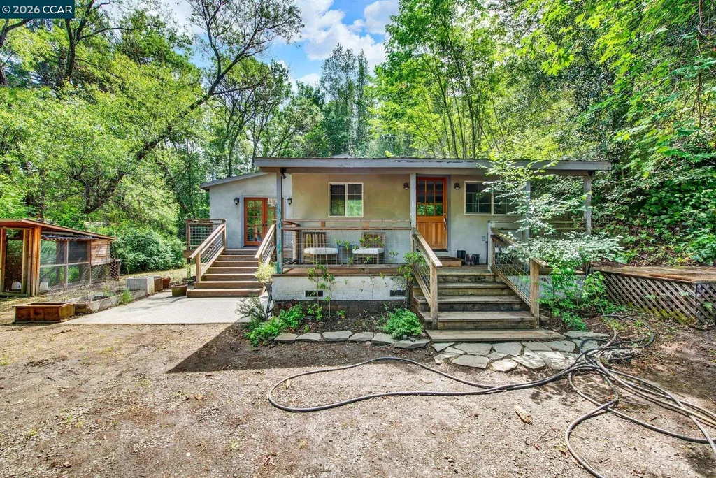 4009A Redwood Road Napa CA 94558