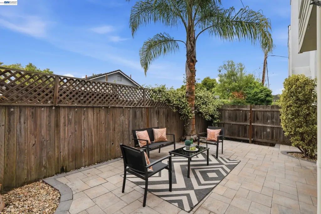 1003 Greenbrier Court San Leandro CA 94577