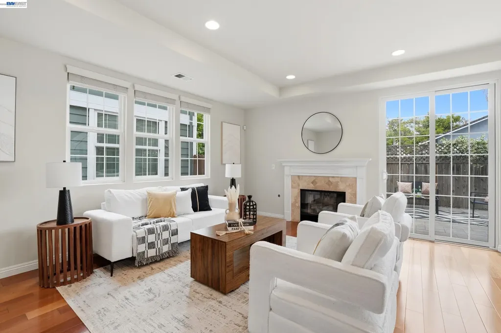 1003 Greenbrier Court San Leandro CA 94577
